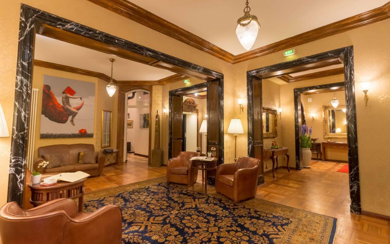Myer'S Hotel Berlin Exterior photo